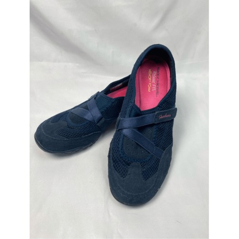 Skechers Women's‎ Navy Blue Mary Janes Sz 8.5